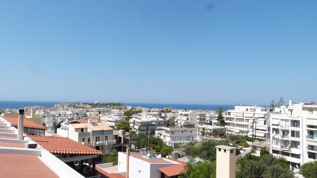 Fay'S Apartment Rethymno Esterno foto